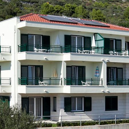 Apartments By The Sea Igrane, Makarska - 17292 Exterior foto