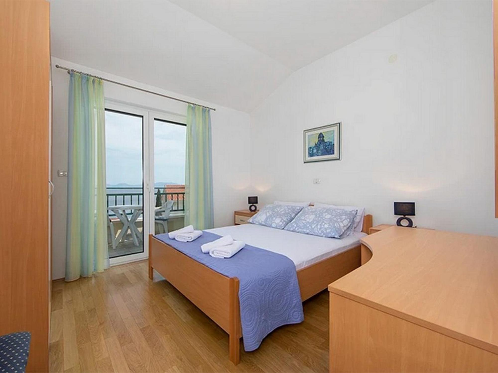 Apartments By The Sea Igrane, Makarska - 17292 Exterior foto