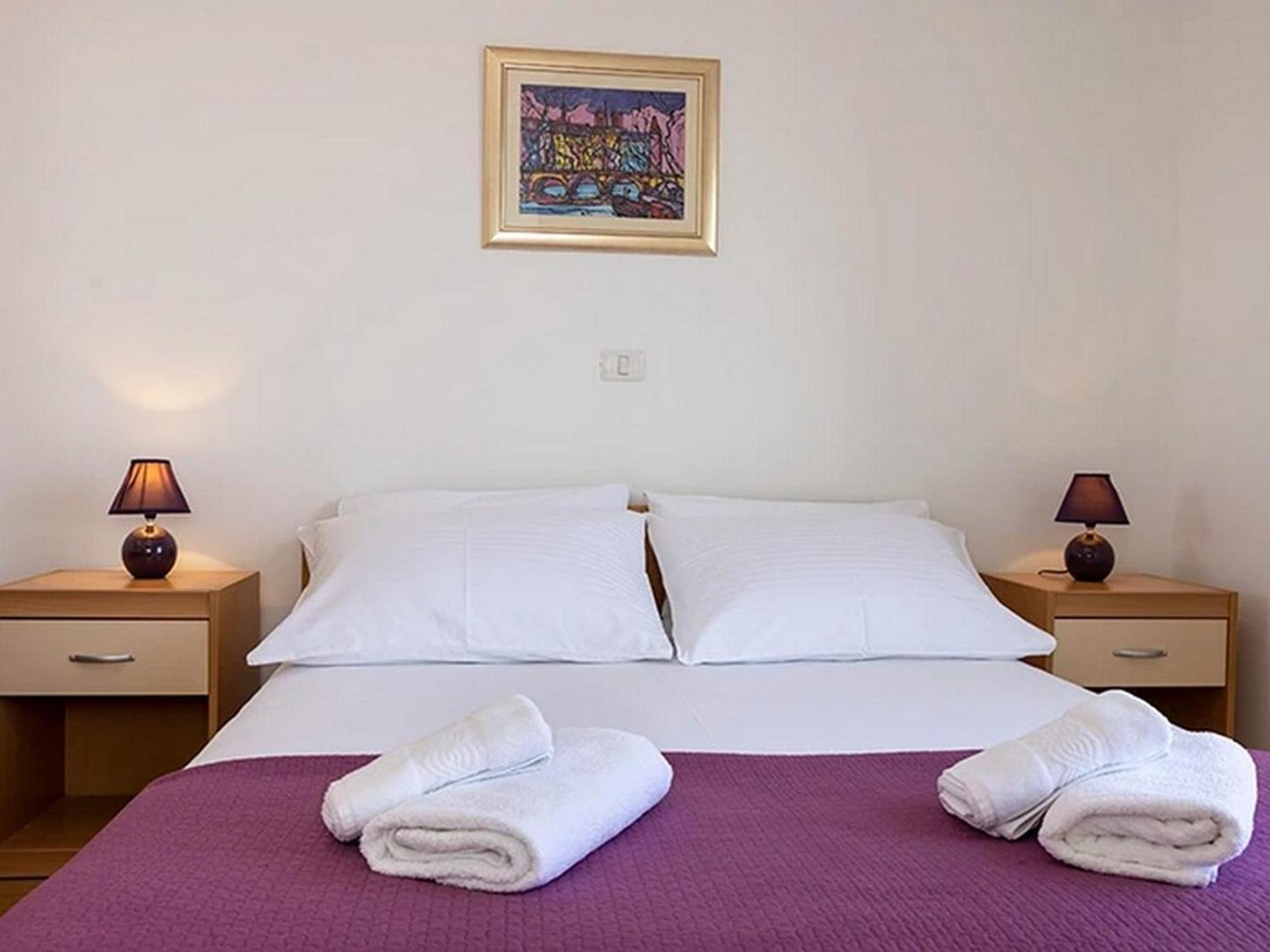 Apartments By The Sea Igrane, Makarska - 17292 Habitación foto
