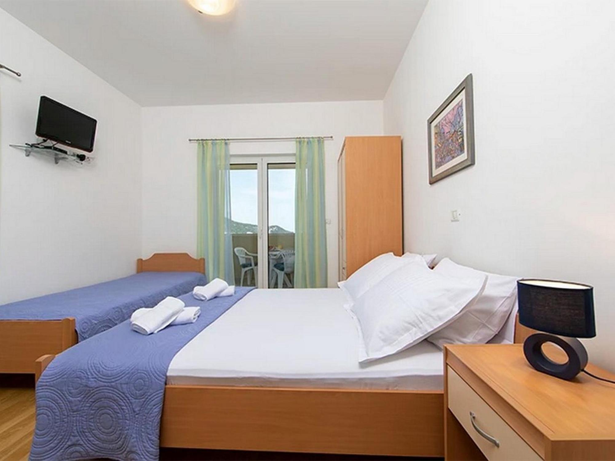 Apartments By The Sea Igrane, Makarska - 17292 Habitación foto