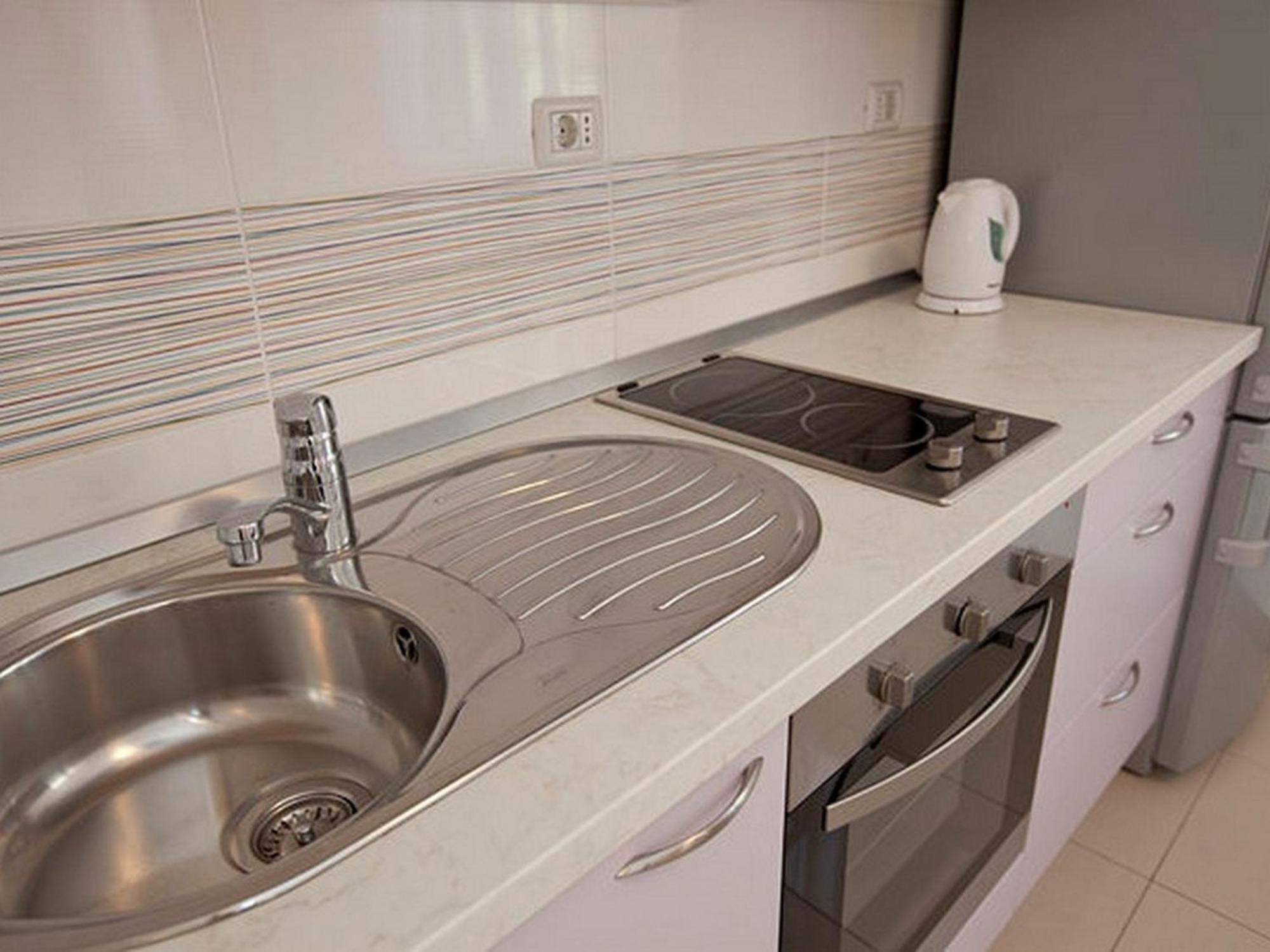 Apartments By The Sea Igrane, Makarska - 17292 Habitación foto
